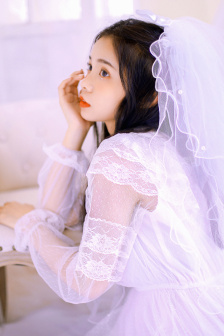 荒川洋子